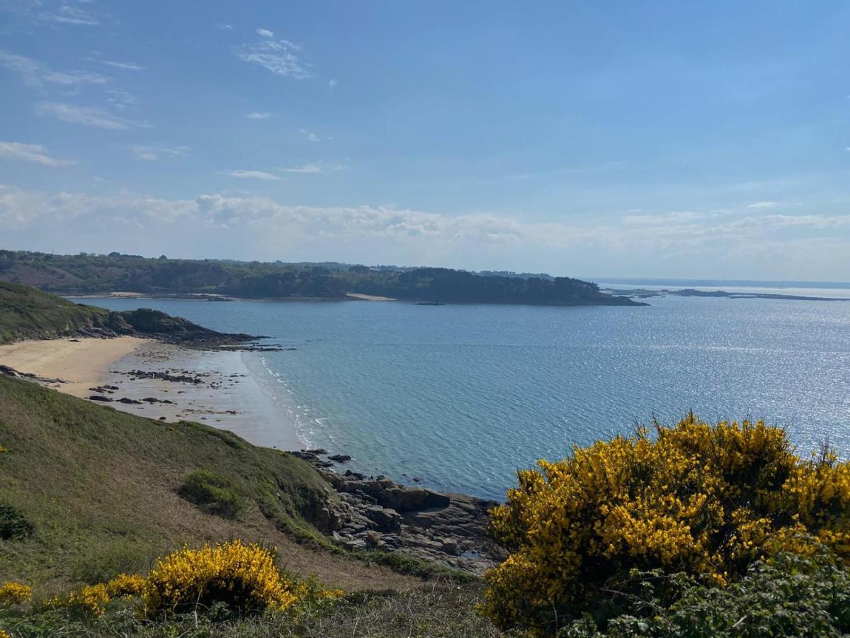 Les Lodges De Beg Leguer - Cote De Granit Rose Lannion Exterior photo