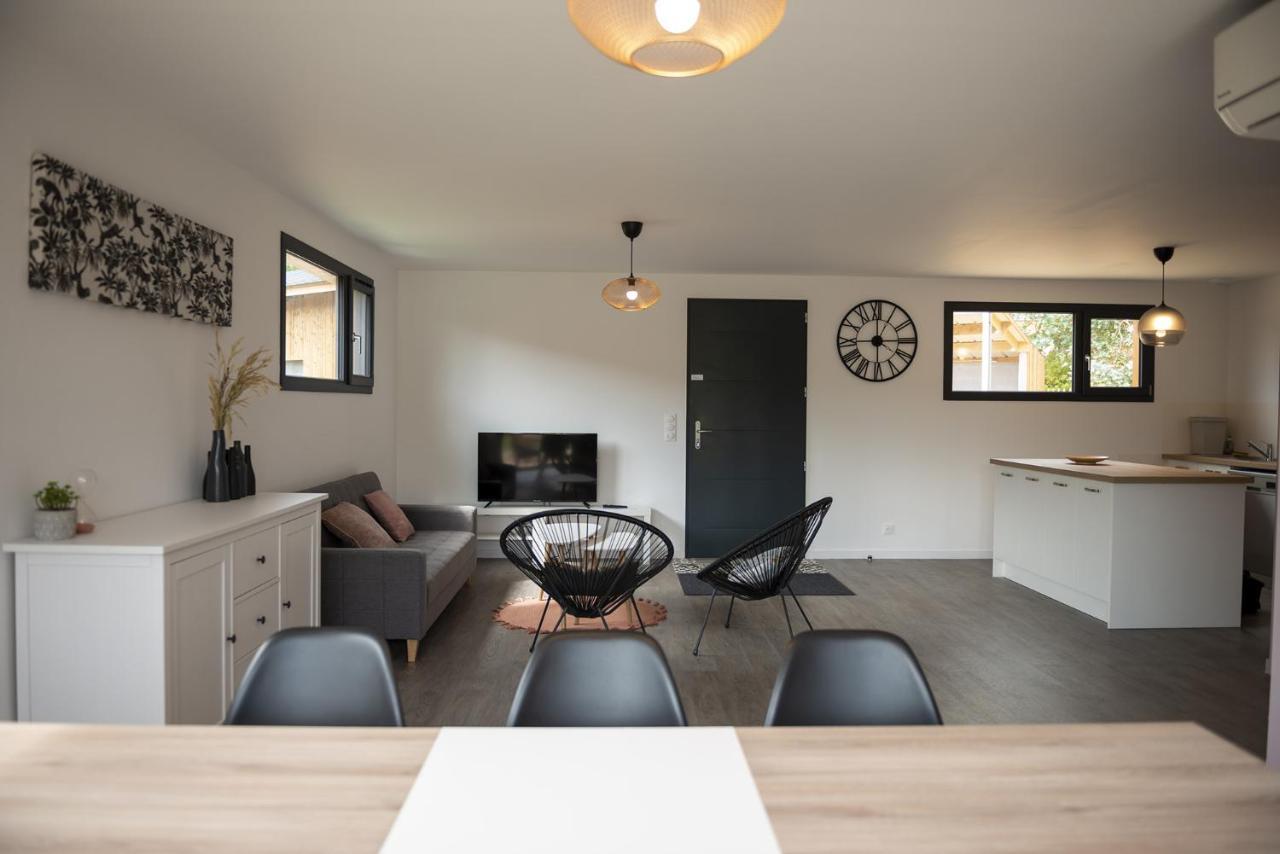 Les Lodges De Beg Leguer - Cote De Granit Rose Lannion Exterior photo