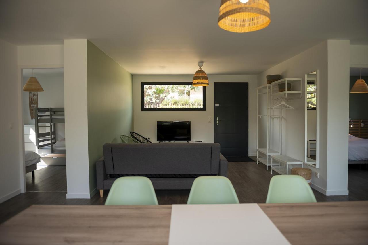 Les Lodges De Beg Leguer - Cote De Granit Rose Lannion Exterior photo